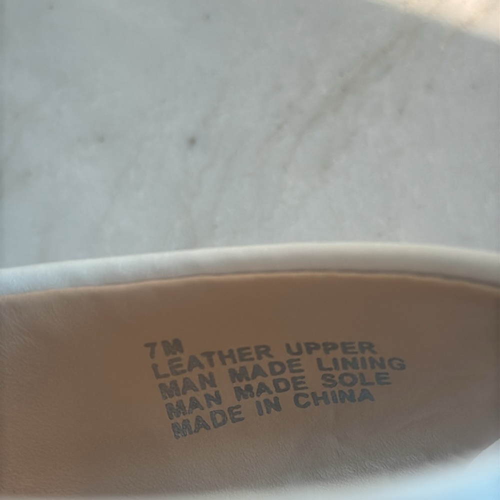 Copper Key Women’s NWOT White Square Toe Ankle Strap 7M Daybreak - Picture 10 of 12